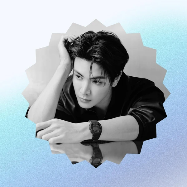 Popular photo full of fans’ love for Joong Archen Aydin