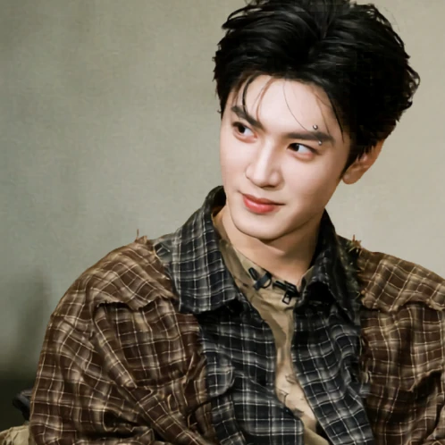 Popular photo full of fans’ love for Chen Zhe Yuan