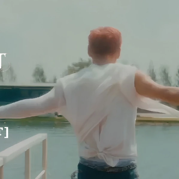 Popular photo full of fans’ love for Park Jihoon