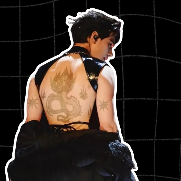 The most loved look of Keng today