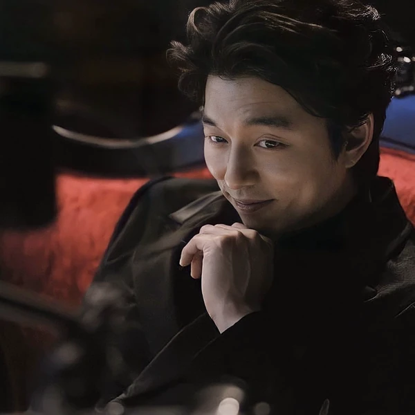 Penampilan Gong Yoo yang paling disukai hari ini