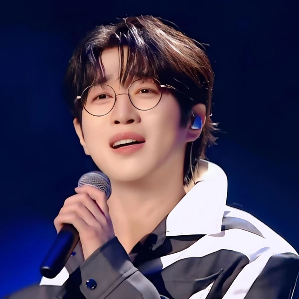 오늘 가장 사랑받은 안성훈의 모습