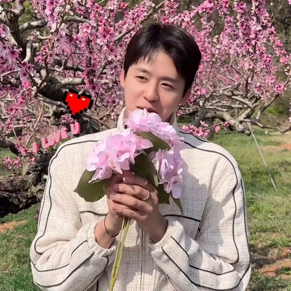 이솔로몬 팬심 가득한 인기 사진