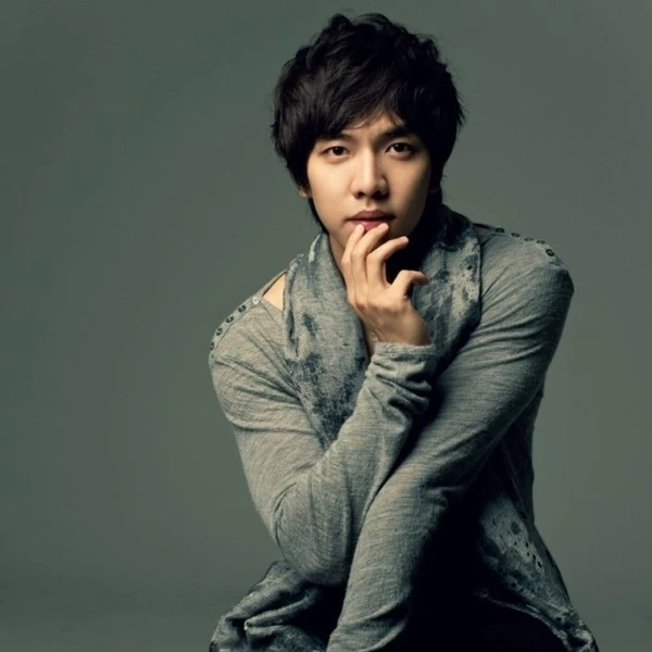 Top moment of Lee Seunggi chosen by fans