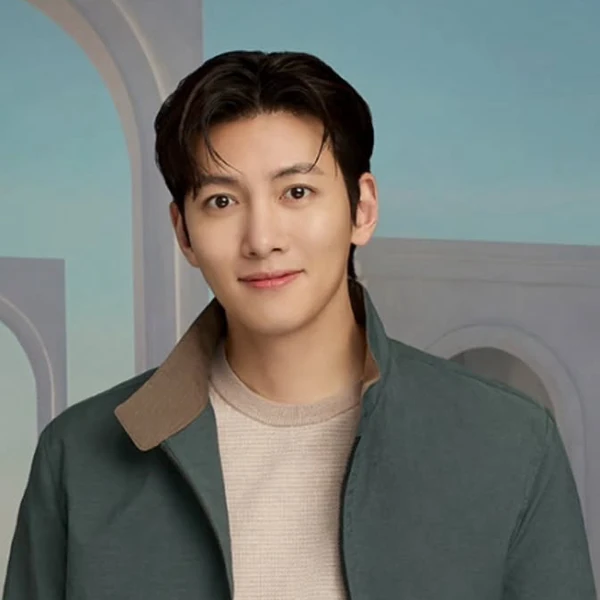 The most loved look of Ji Changwook today