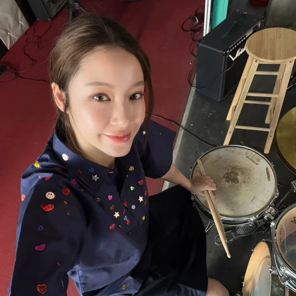 Namtan Tipnaree Weerawatnodomへのファンの愛が詰まった人気写真