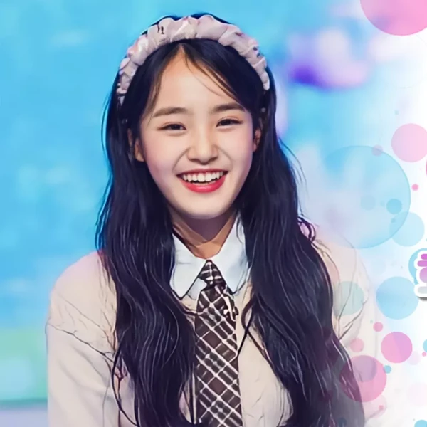 充满粉丝爱意的金泰延人气照片