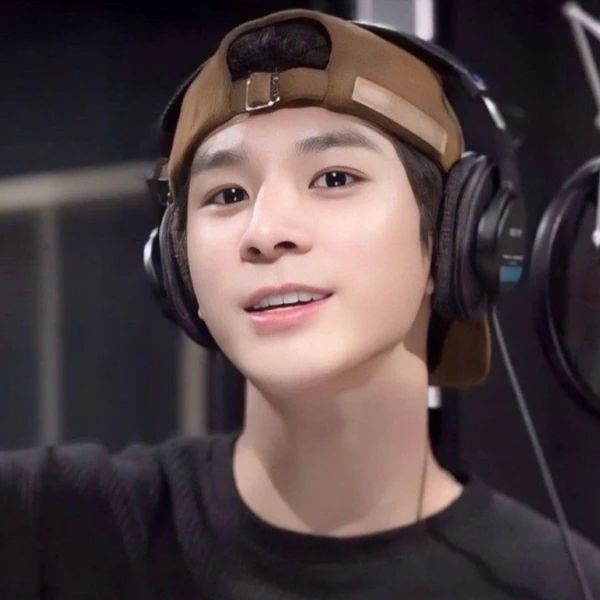 チョン・ドンウォンへのファンの愛が詰まった人気写真