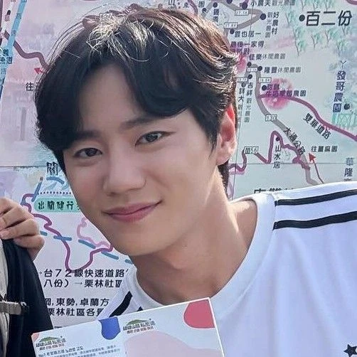 The most loved look of Lee Junyoung today