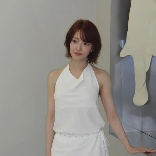 Popular photo full of fans’ love for Lee Seyoung