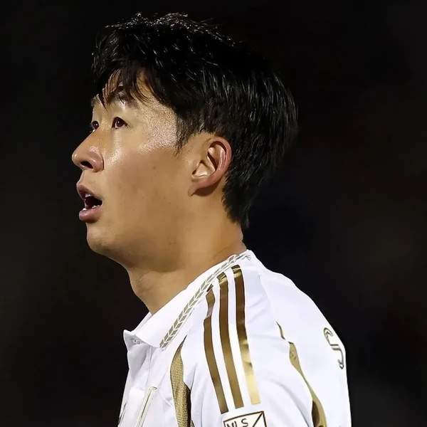 Top moment of Son Heungmin chosen by fans