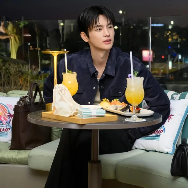 Penampilan Seo Inguk yang paling disukai hari ini