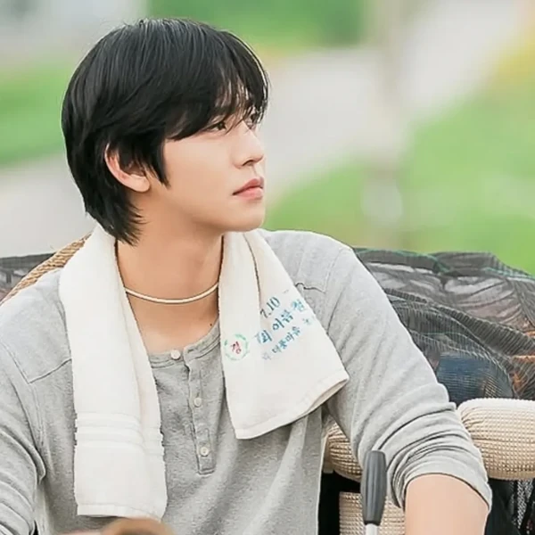 充满粉丝爱意的安孝燮人气照片