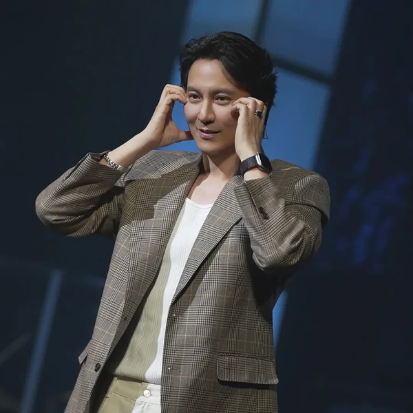 今日最も愛されたキム・ナムギルの姿