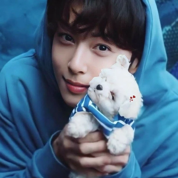 Top moment of Cha Eunwoo chosen by fans