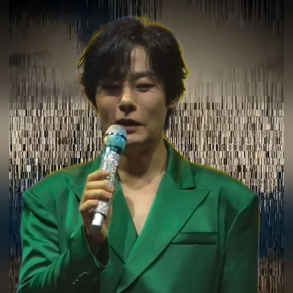 The most loved look of Kang Moonkyung today