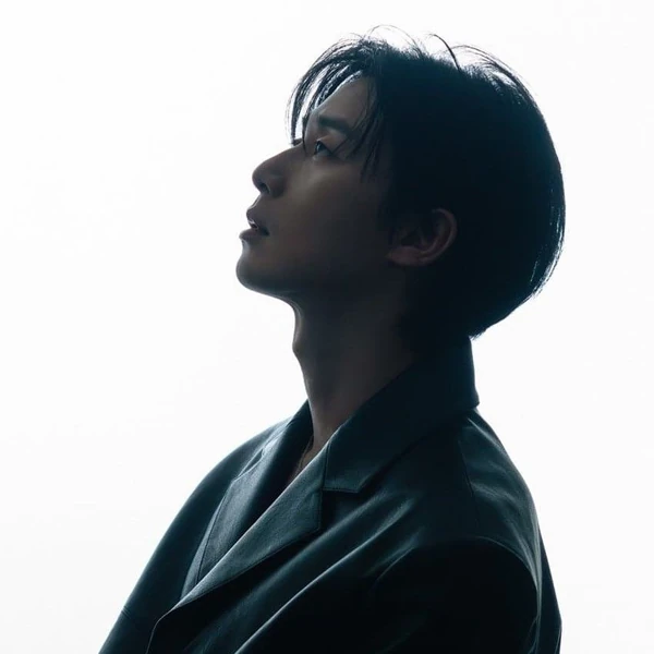 今天最受喜愛的朴敘俊模樣