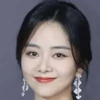 Popular photo full of fans’ love for Tan Song Yun