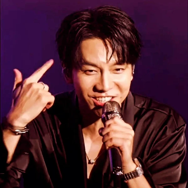 粉丝选出的李升基最佳瞬间