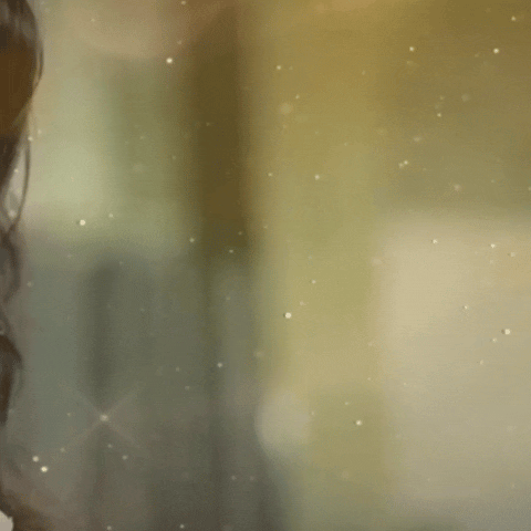 Popular photo full of fans’ love for Jang Nara