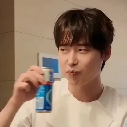 Top moment of Lee Jongsuk chosen by fans