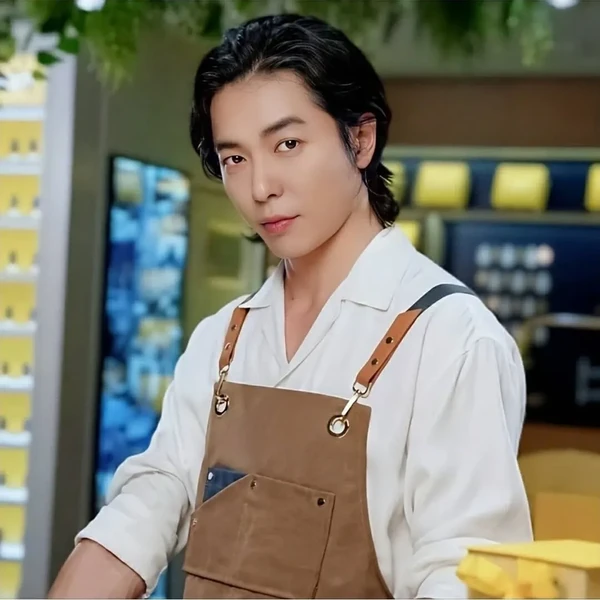 充满粉丝爱意的金材昱人气照片