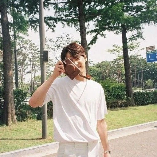 イ・ジュニョンへのファンの愛が詰まった人気写真