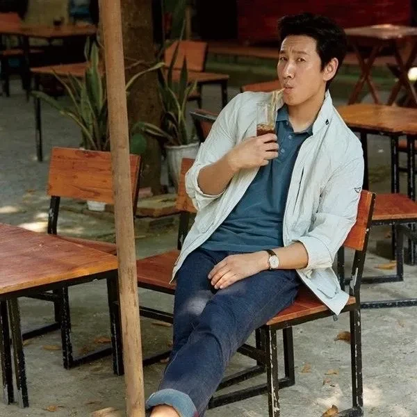 이선균 팬심 가득한 인기 사진