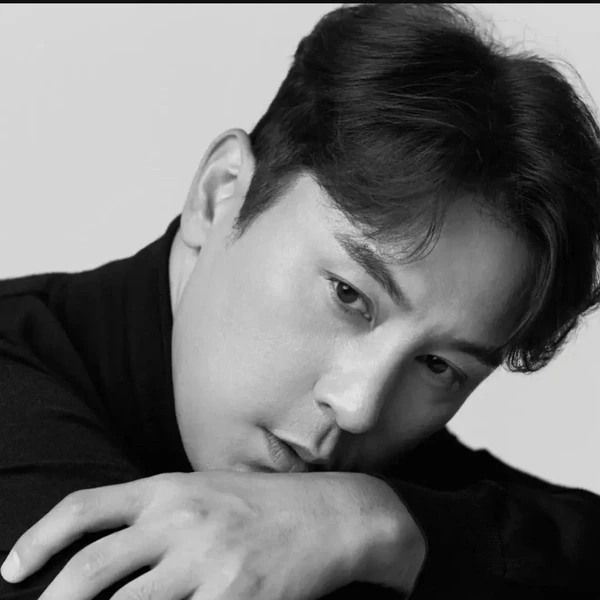 Penampilan Jang Minho yang paling disukai hari ini