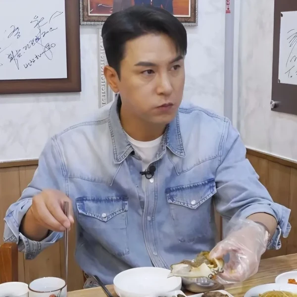 The most loved look of Jang Minho today