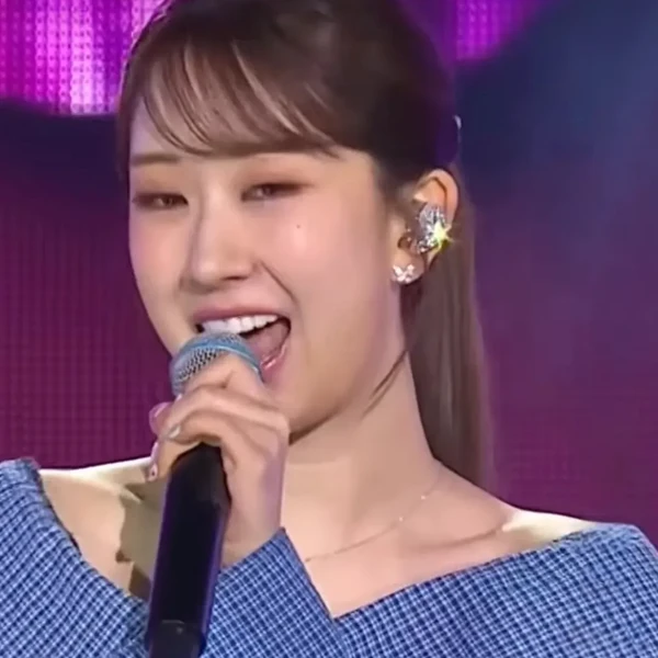 チョン・ユジンへのファンの愛が詰まった人気写真