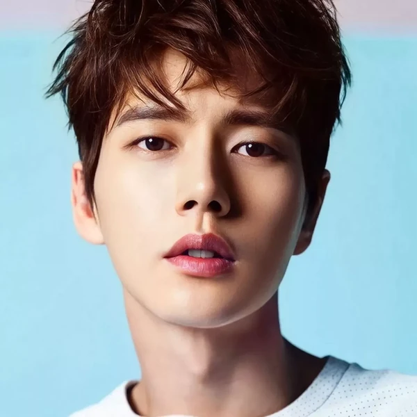 The most loved look of Park Haejin today