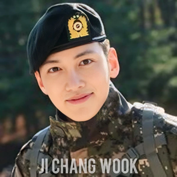 充满粉丝爱意的池昌旭人气照片