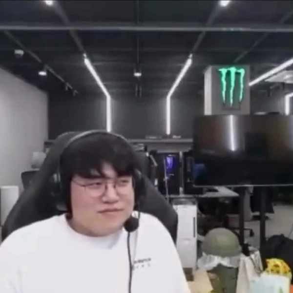 Most popular banner post in Gumayusi's community