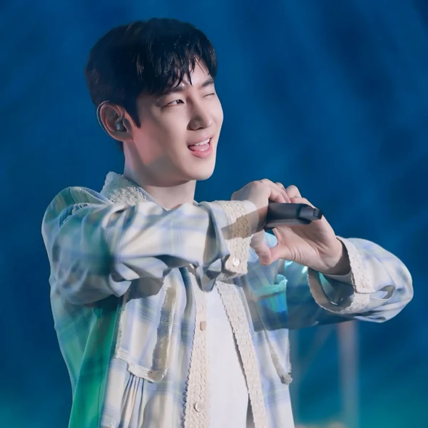 The most loved look of Lee Jaehoon today