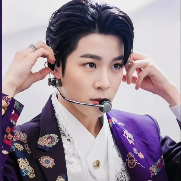 Penampilan Jeong Dongwon yang paling disukai hari ini