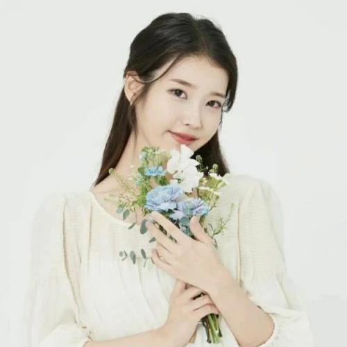 Momen terbaik IU pilihan penggemar