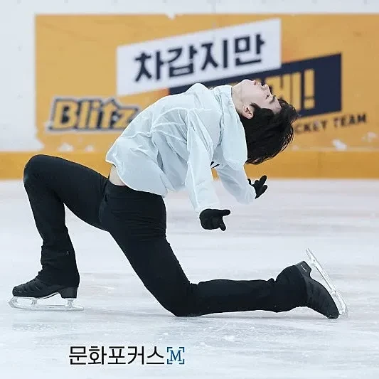 充满粉丝爱意的Cha Junhwan人气照片