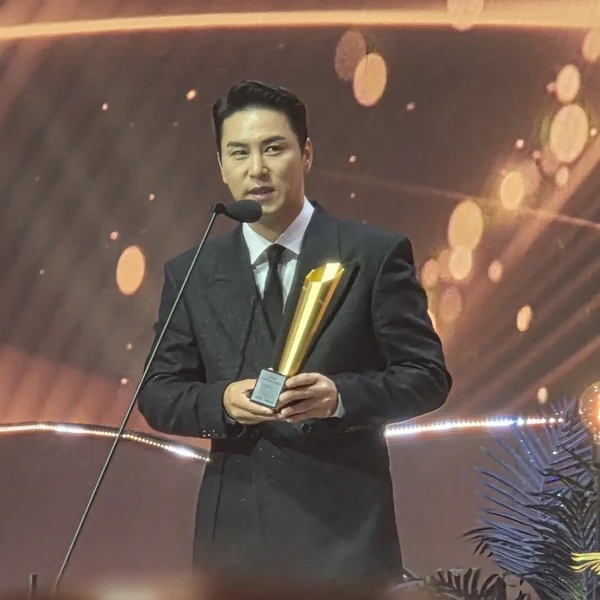 チャン・ミンホへのファンの愛が詰まった人気写真