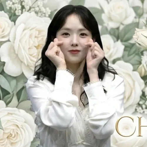 Popular photo full of fans’ love for Chae Soobin