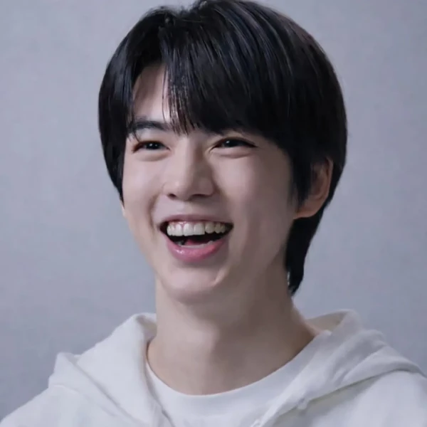 차준환의 매력을 담은 최애돌셀럽 대표 사진