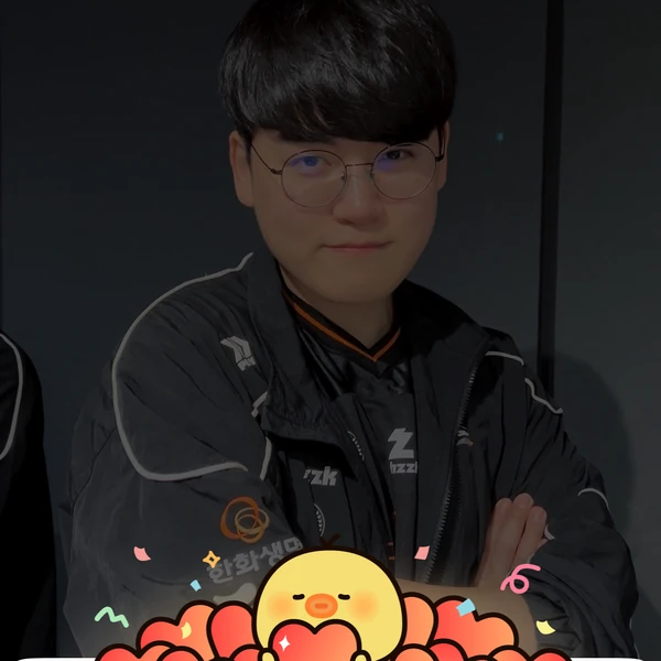 오늘 최애돌셀럽에서 빛나는 구마유시의 대표 사진