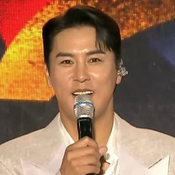 Momen terbaik Jang Minho pilihan penggemar