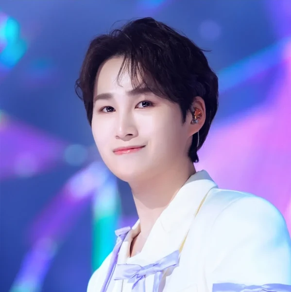 오늘 가장 사랑받은 김희재의 모습