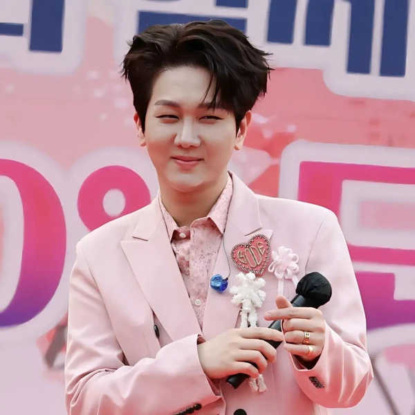 Penampilan Kim Soochan yang paling disukai hari ini