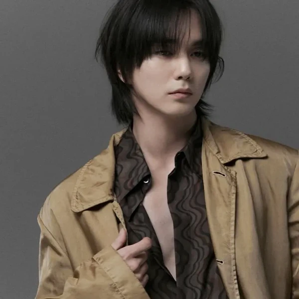 Popular photo full of fans’ love for Yoo Seungho