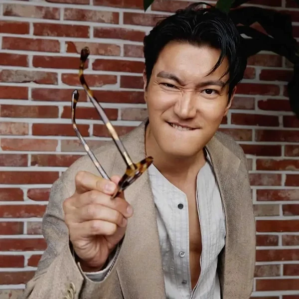 Top moment of Choi Siwon chosen by fans