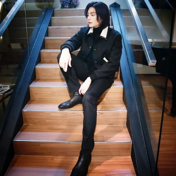 Popular photo full of fans’ love for Kim Jaeyoung