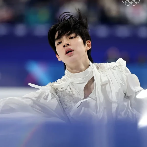 A brilliant moment of Cha Junhwan created by the fandom