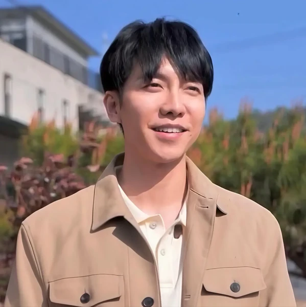 Momen terbaik Lee Seunggi pilihan penggemar